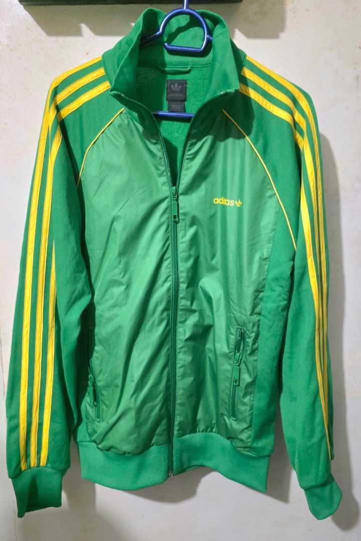 Adidas Montreal 1976 Track Jacket (Category: Coats, Jackets and Outerwear) located in Manila. Submitted by a.solo (Listing ID 1403202227, Image 1). Description: LET'S MAKE READING A HABIT RFS: Used once | Decluttering PLEASE TAKE NOTE OF THE FOLLOWING: 1. Please allow 1cm differs due to manual measurement (if measurements are included). 2. Due to the different display and different light, the picture may not reflect the actual color of the item. 