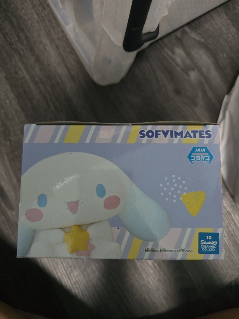 Bandai Namco Sofvimates Cinnamoroll Figure (Category: Toy Figures) located in Singapore. Submitted by ez4enceee (Listing ID 1403217458, Image 2). Description: - Brand new Sofvimates Cinnamoroll figure - Comes in original packaging - From the Sanrio series - Perfect for collectors or as a gift.
