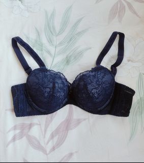 (Category: ) located in . Submitted by jxnncloset (Listing ID 1403066536, Image 1). Description: .