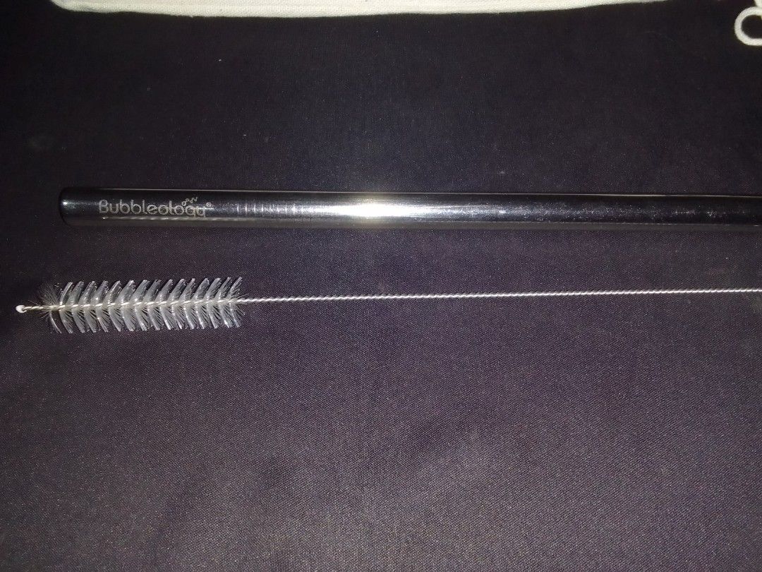 Bubbleology Stainless Steel Straw Set (Category: Other Kitchenware & Tableware) located in Baguio. Submitted by eskimoprime (Listing ID 1403116514, Image 2). Description: Notes: - Brand New - Complete with canvas bag and cleaner - High quality - Purchased in Qatar - Feel free to pm for more pics.