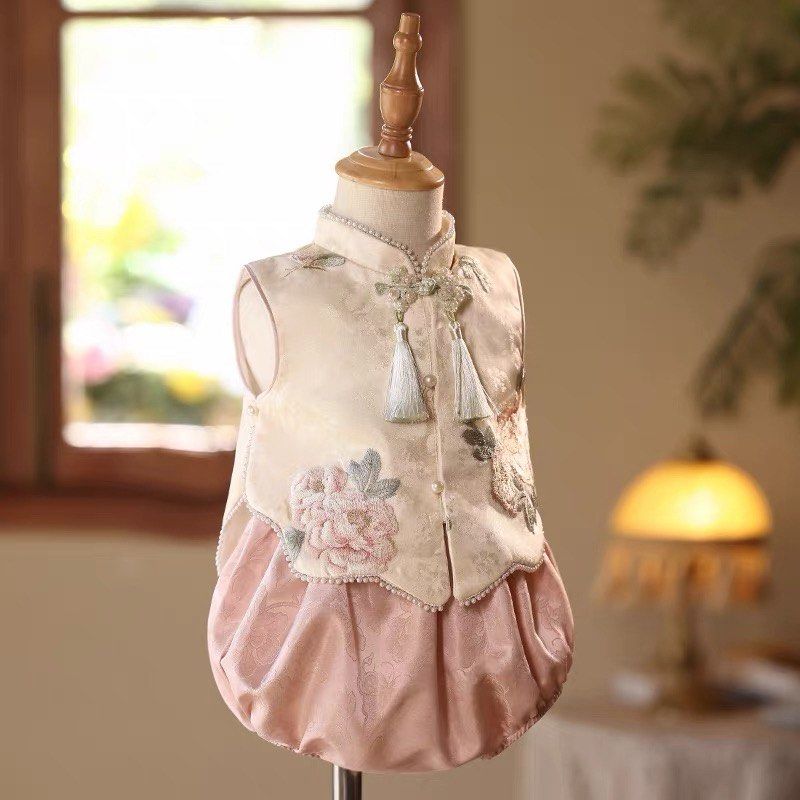 Clothing for First Birthday Object Grabbing Ceremony, Babies & Kids ...