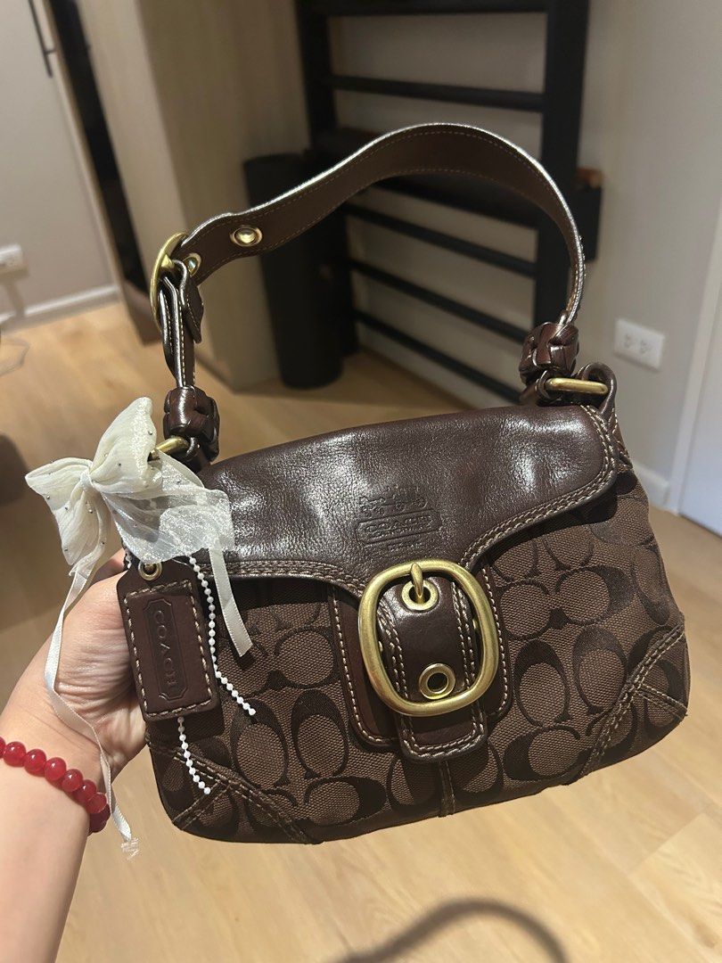 Coach choco bleeker (Category: Luxury Bags & Wallets) located in Manila. Submitted by graceyabut0 (Listing ID 1403091102, Image 1). Description: .