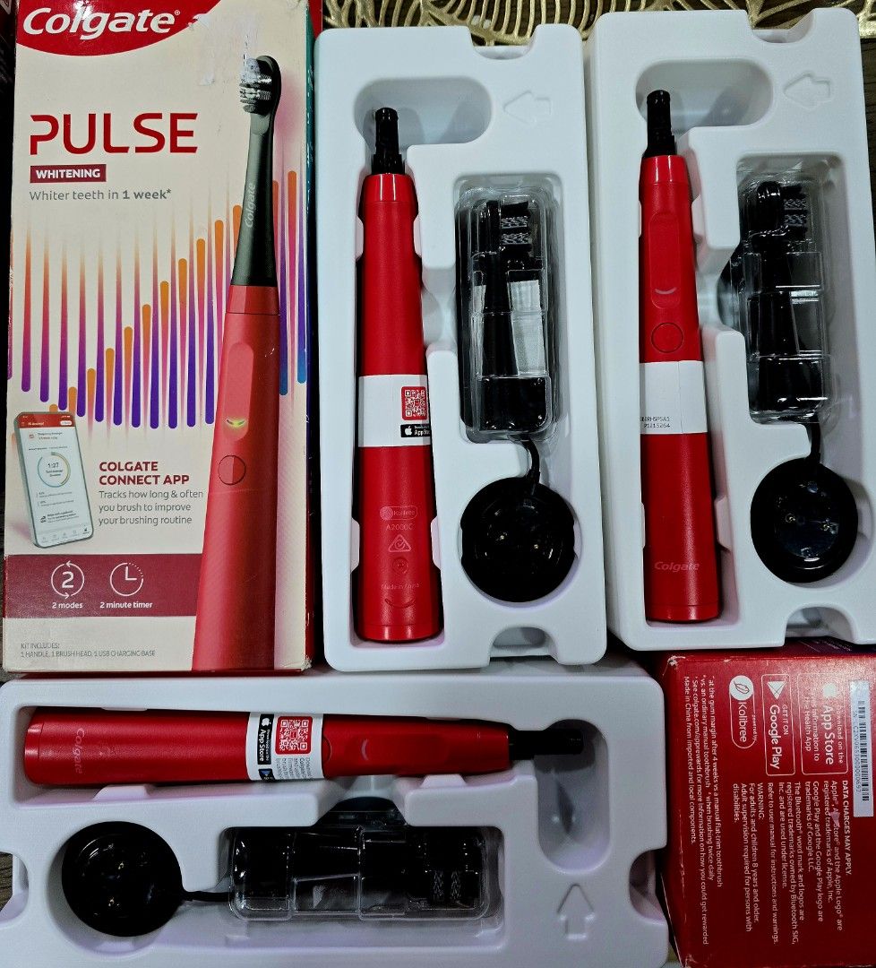 COLGATE ELECTRIC TOOTHBRUSH (Category: Oral Care) located in Bulacan. Submitted by iamvanillapeach (Listing ID 1403077768, Image 1). Description: Colgate Pulse New; Damaged Box only Inclusions per box: 1 Handle 1 Brush Head 1 Usb Charging Base 3 units available 1,500 each.