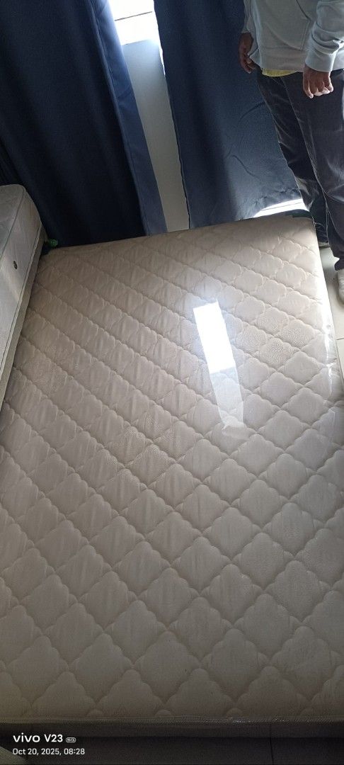 Double Bed with Pull-Out Bed (Category: Bed Frames & Mattresses) located in Manila. Submitted by tes07 (Listing ID 1403107940, Image 2). Description: condo pullout.
