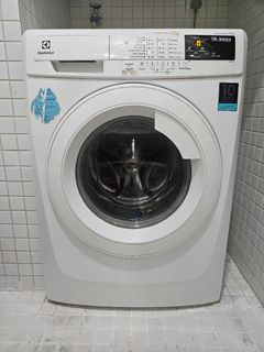(Category: ) located in . Submitted by ollyarthey (Listing ID 1403211582, Image 1). Description: .