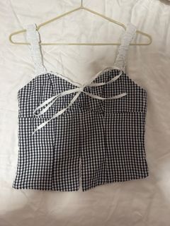 (Category: ) located in . Submitted by rainycloset (Listing ID 1403185943, Image 1). Description: .