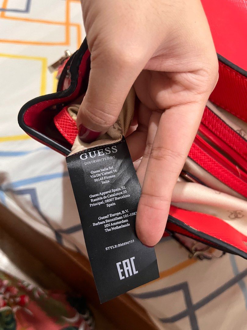 Guess Red Backpack (Category: Backpacks) located in Cebu City. Submitted by cyclechic (Listing ID 1403038869, Image 3). Description: 💌 Original from BELGIUM 💌 No damages 💌 Can accept justifiable offer 💌 Shipping fee must be shouldered by the buyer 🛒 happy shopping! .