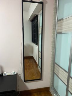 (Category: ) located in . Submitted by parisstation (Listing ID 1403165258, Image 1). Description: .