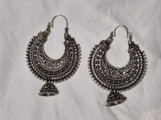 (Category: ) located in . Submitted by Nisha_88 (Listing ID 1403076432, Image 1). Description: .