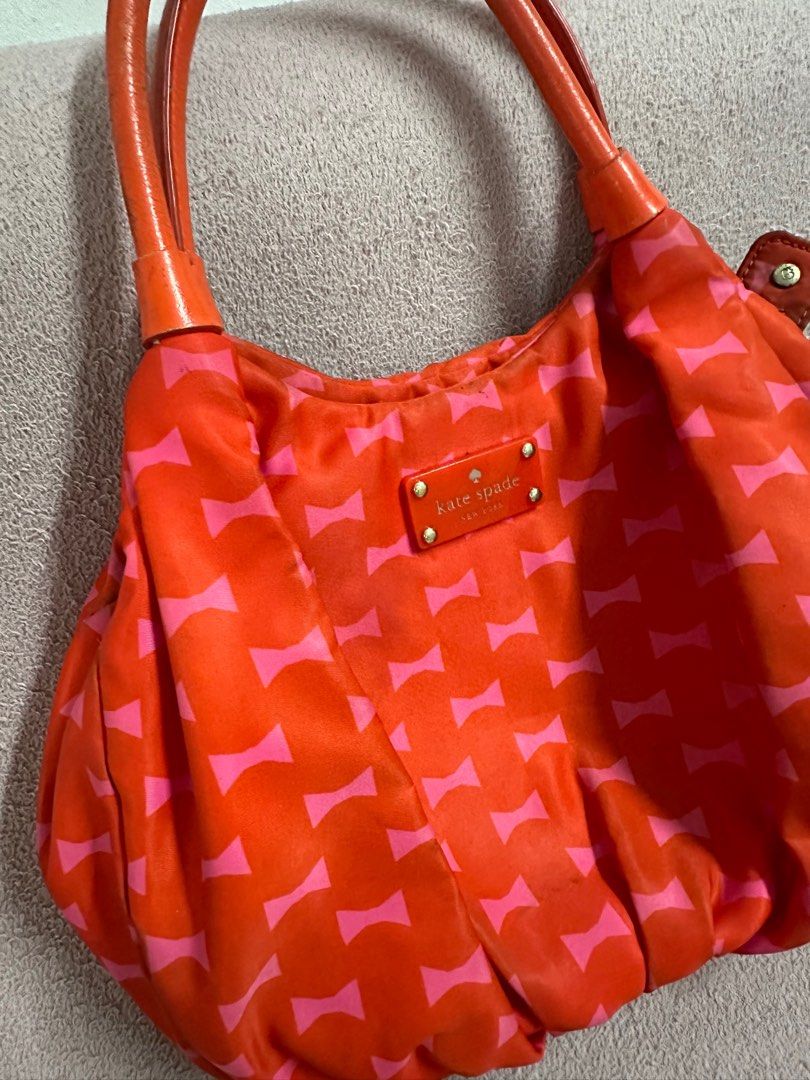 Kate Spade hobo bag (Category: Luxury Bags & Wallets) located in Quezon City. Submitted by lovedbymari (Listing ID 1403076821, Image 2). Description: Has scuffs on the zipper and handle, but the interior and exterior remain clean and well-kept. 🌸.