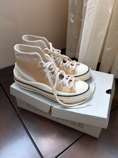 (Category: ) located in . Submitted by mostlyfashionitems (Listing ID 1403052911, Image 1). Description: .