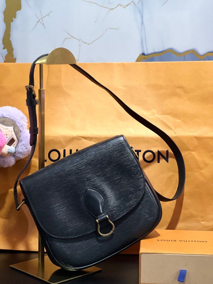 Louis Vuitton Epi Leather Shoulder Bag (Category: Luxury Bags & Wallets) located in Bulacan. Submitted by gcdeclutters_malolosbulacan (Listing ID 1403101117, Image 2). Description: 🖤 Louis Vuitton Saint-Cloud in Epi Leather P29,000. Elegant, structured, and timeless — the perfect everyday crossbody 💼✨ ✅ Authentic LV Epi Leather with Entrupy Certificate ✅ Adjustable strap & gold hardware ✅ Clean interior, excellent condition ✅ Classic minimalist
