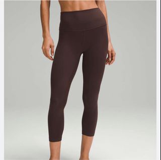 (Category: ) located in . Submitted by yogawear (Listing ID 1402969390, Image 1). Description: .