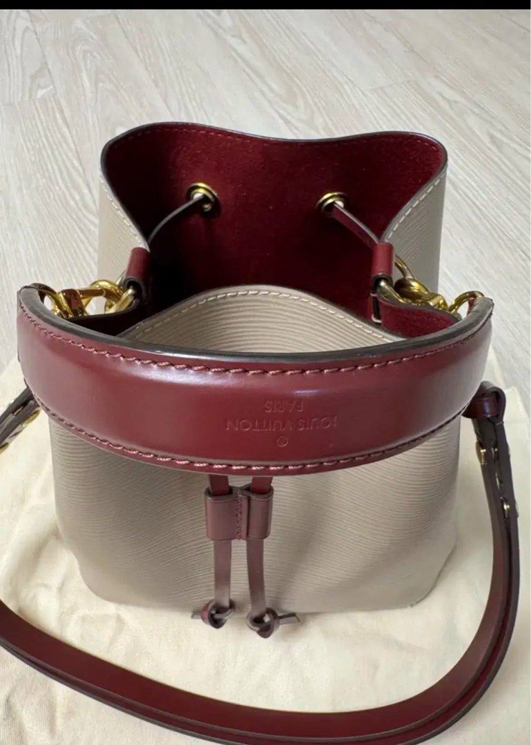 lv neo noe (Category: Luxury Bags & Wallets) located in Quezon City. Submitted by slluxury_ph (Listing ID 1403207748, Image 3). Description: complete inclusion still in good condition .