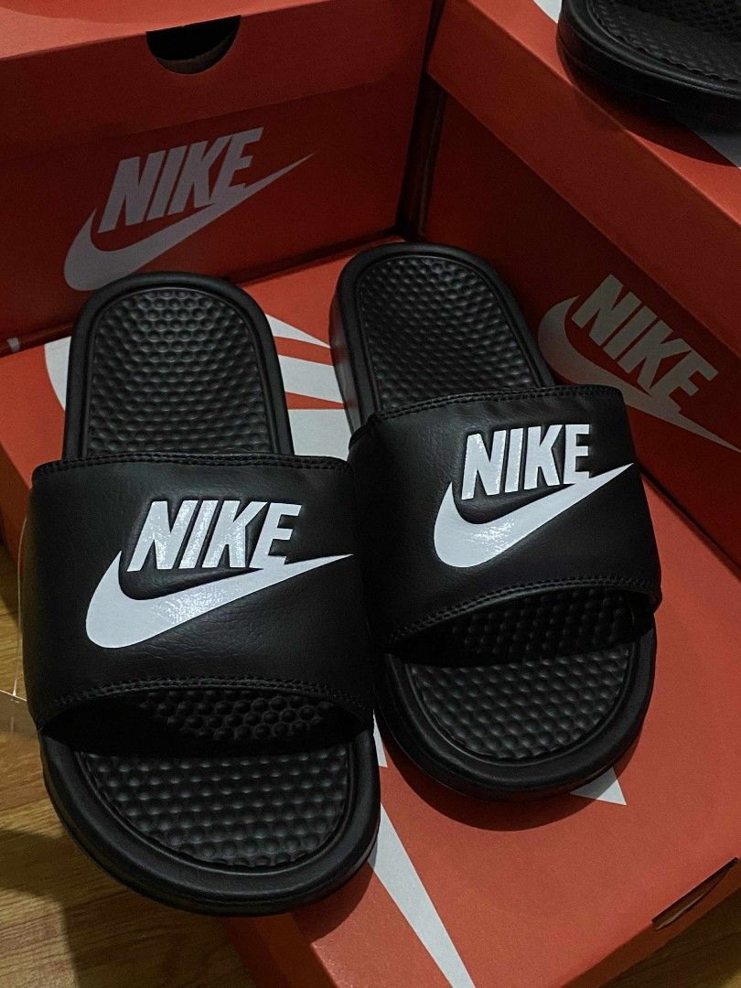 Nike Benassi Slides (Category: Slippers & Slides) located in Manila. Submitted by amddeib (Listing ID 1403203358, Image 2). Description: with box og size 42&43 triple black 43 499 each.