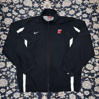 (Category: ) located in . Submitted by izzuthriftstore (Listing ID 1403107133, Image 1). Description: .