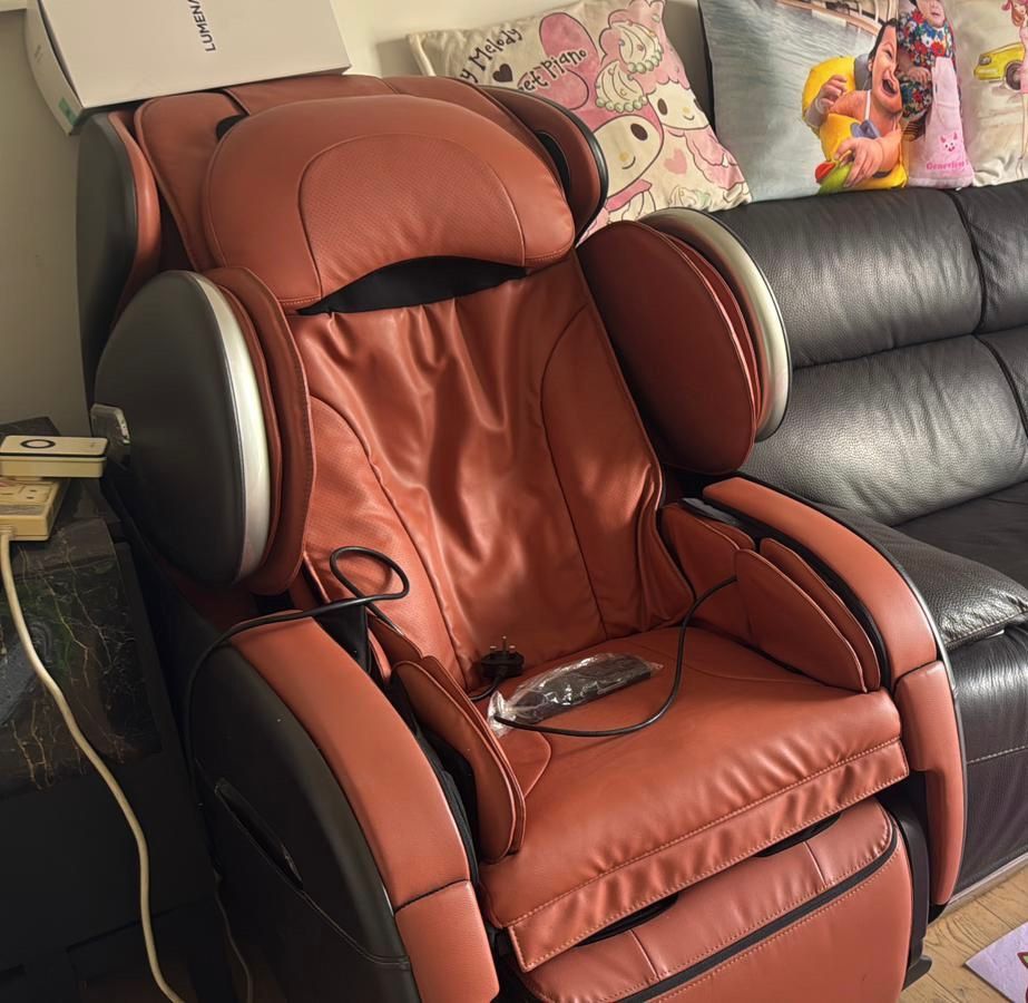 OSIM 按摩椅天王椅, 傢俬＆家居, 傢俬, 其他家居傢俬- Carousell