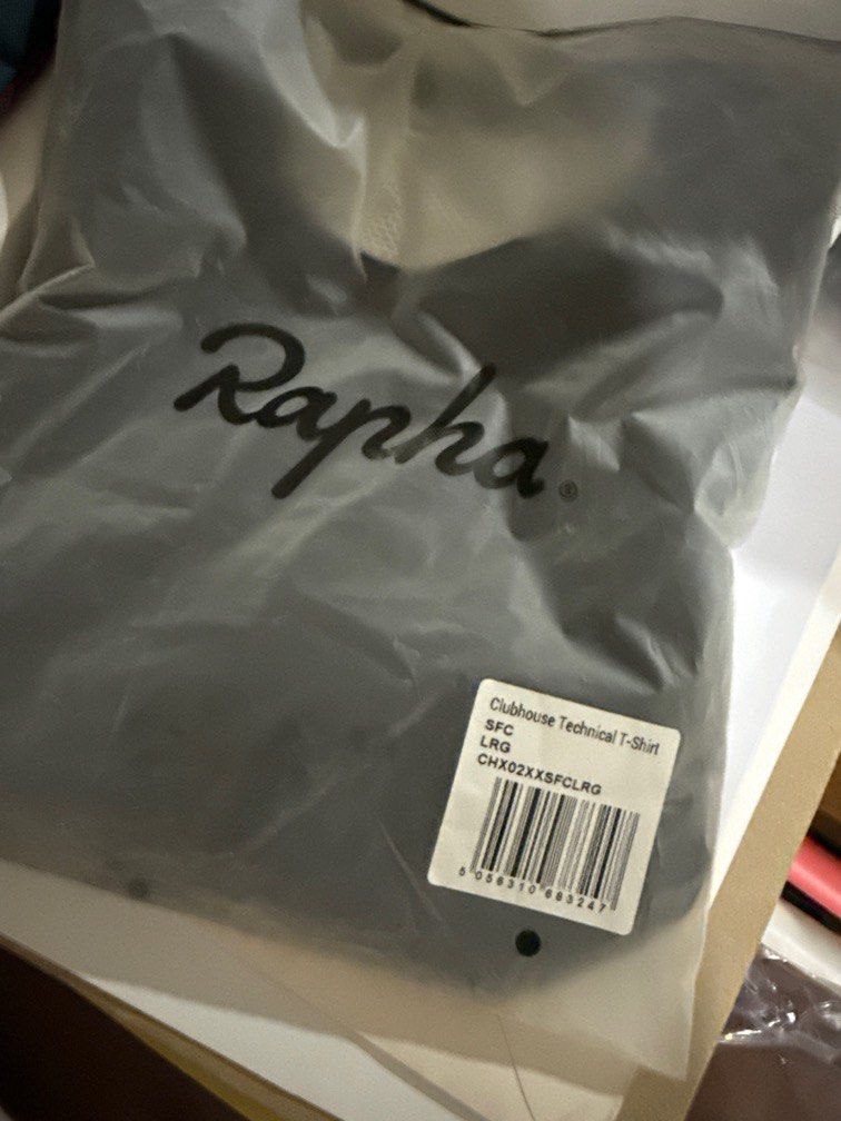 Rapha clubhouse tech shirt (Category: Activewear) located in Muntinlupa City. Submitted by jessimba (Listing ID 1403160845, Image 3). Description: Never used just stored for a while. Still in plastic SAN FRANCISCO clubhouse tech shirt L men’s.