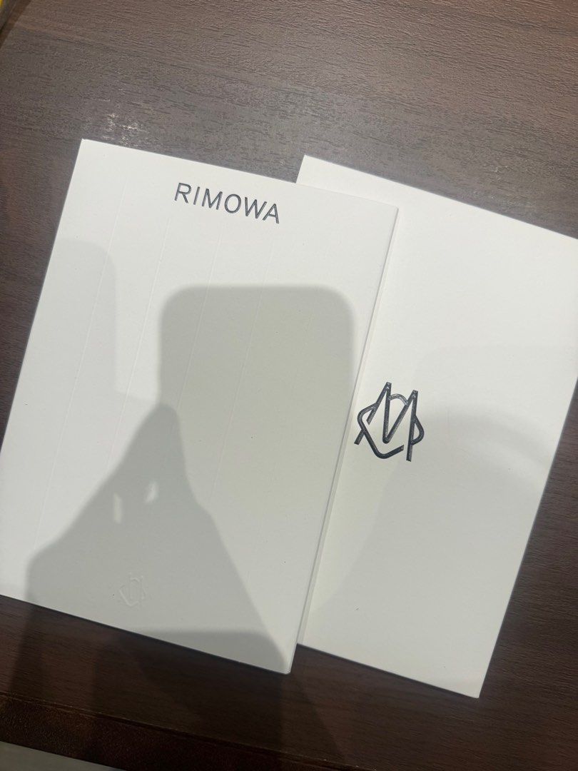 RIMOWA LUGGAGE TAG (Category: Luggage) located in Davao. Submitted by Tineeee. (Listing ID 1403147980, Image 3). Description: Bnew.