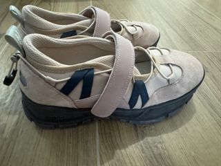 （分類：）位於 。 由 minimal112 提交（商品編號 1403156562，圖片 1）。簡介： 。