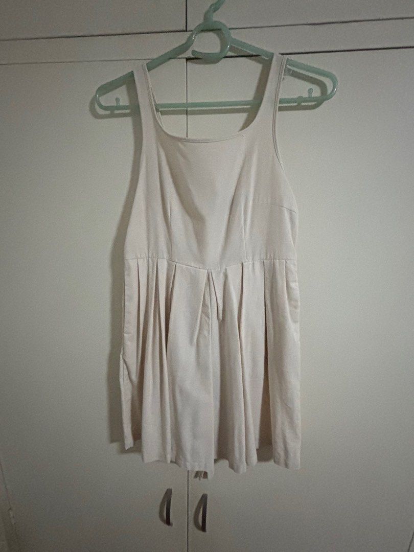 Straightforward Cream Romper (Category: Rompers) located in Pasay City. Submitted by comcapcom (Listing ID 1403159647, Image 1). Description: .