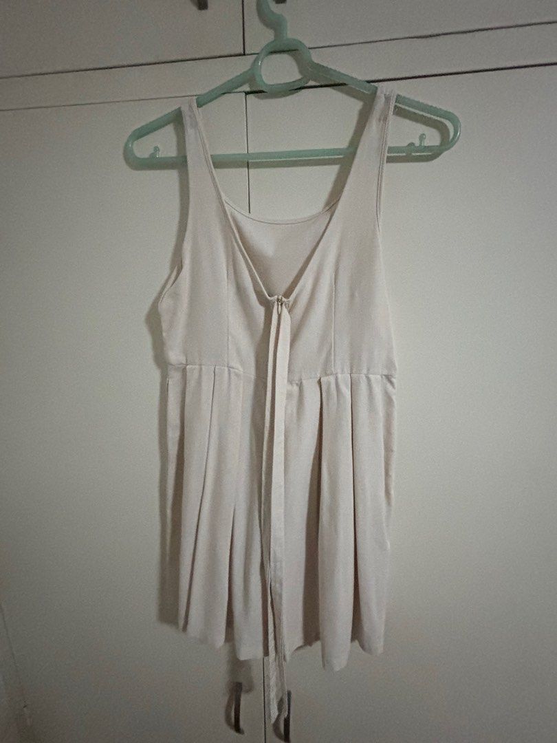 Straightforward Cream Romper (Category: Rompers) located in Pasay City. Submitted by comcapcom (Listing ID 1403159647, Image 2). Description: .