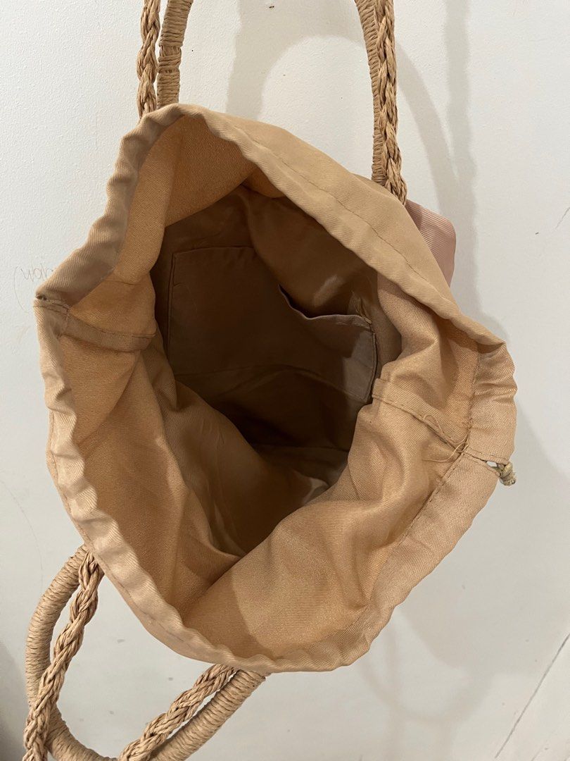 Woven Straw Tote Bag with Ribbon (Category: Tote Bags) located in Bacolod City. Submitted by trecool_ian (Listing ID 1403176931, Image 3). Description: No brand tag - bought from ukay.