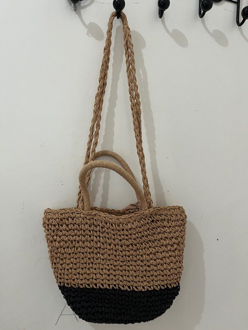 Woven Straw Tote Bag with Ribbon (Category: Tote Bags) located in Bacolod City. Submitted by trecool_ian (Listing ID 1403176931, Image 2). Description: No brand tag - bought from ukay.