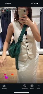 (Category: ) located in . Submitted by declutterbycenc (Listing ID 1403089736, Image 1). Description: .
