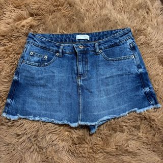 (Category: ) located in . Submitted by ellaau43816 (Listing ID 1403093386, Image 1). Description: .