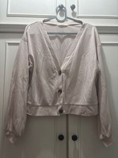 （分類：）位於 。 由 oliviakwan 提交（商品編號 1407351491，圖片 1）。簡介： 。