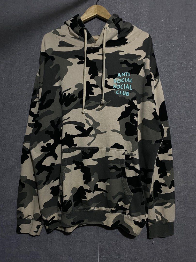 Anti Social Social Club ‘ASSC’ Melrose Ave Camou Hoodie (Category: Hoodies) located in Antipolo. Submitted by mogulcollective (Listing ID 1407261459, Image 1). Description: Anti Social Social Club ‘ASSC’ Melrose Ave Camou Hoodie Authentic Excellent condition XL on tag Width - 27 Length - 30.5 .