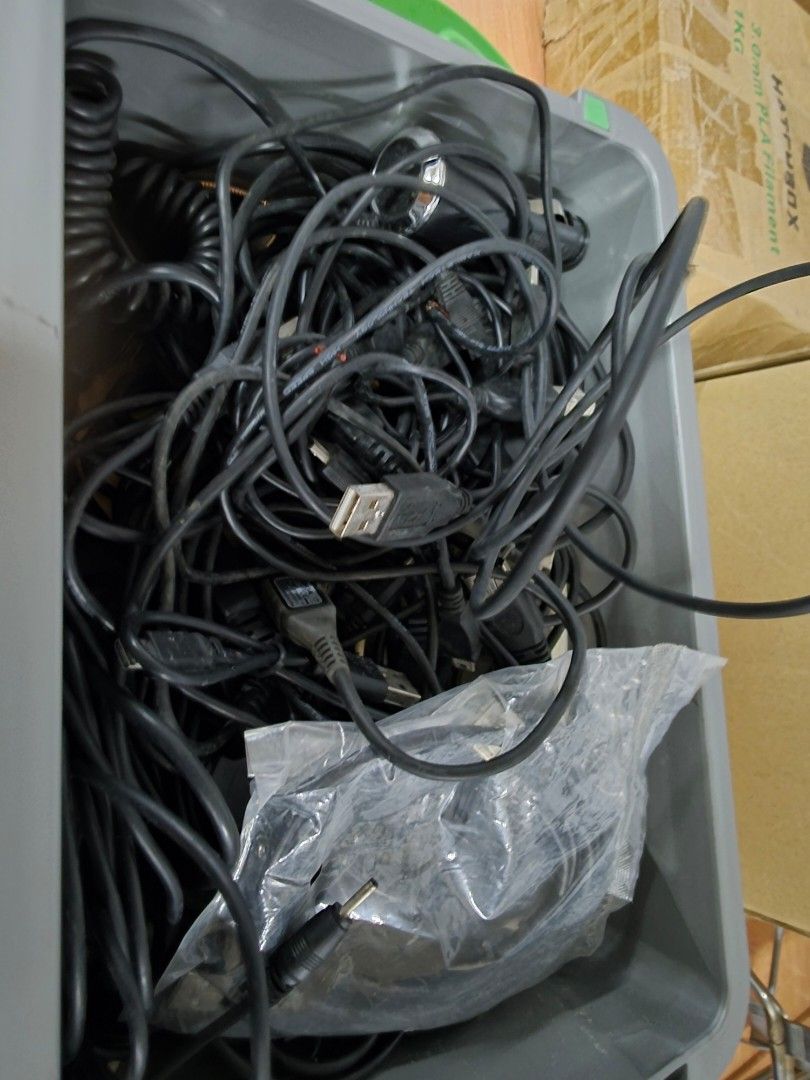 Assorted (Category: Cables & Adaptors) located in Singapore. Submitted by proudmary (Listing ID 1407285880, Image 1). Description: - Assorted cables. - Variety of types and lengths. - Suitable for various uses..