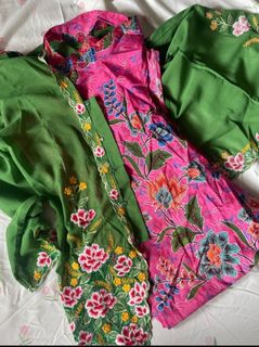 (Category: ) located in . Submitted by lovesickpreloved (Listing ID 1407213625, Image 1). Description: .