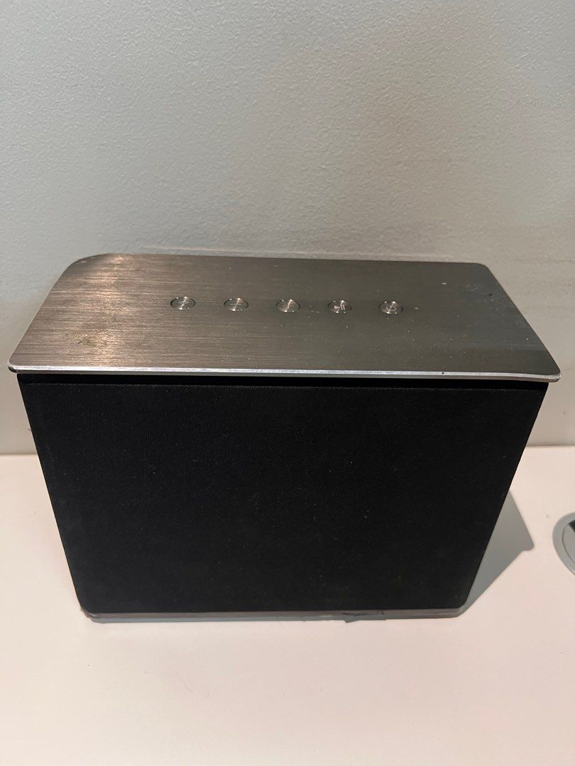Bauhn Desktop Bluetooth Speaker (Category: Soundbars, Speakers & Amplifiers) located in Paranaque City. Submitted by alphacharlie33 (Listing ID 1407300892, Image 2). Description: Bauhn Bluetooth Speaker With adapter Clear sound 1,299 pesos only.