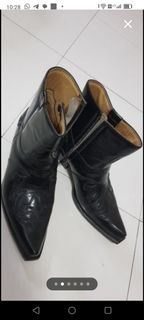 (Category: ) located in . Submitted by a.sma (Listing ID 1407339365, Image 1). Description: .