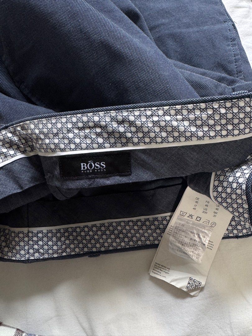 BOSS Hugo Boss Navy Blue Slacks (Category: Jeans) located in Manila. Submitted by nicheggwdb (Listing ID 1407286791, Image 1). Description: • Waist 17 in • Length 38 in • Navy blue • Micro-pattern fabric • With metal BOSS logo • No issue • Needs ironing only • Color rate 8/10 • Crisp fit Location: BGC, Taguig Shipping: Lalamove or J&T Buyer shoulders fee RFS: Decluttering.