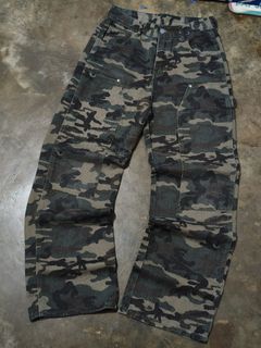 (Category: ) located in . Submitted by thriftanddrip (Listing ID 1407250203, Image 1). Description: .