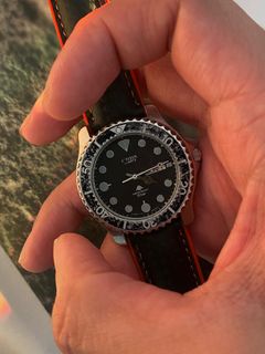 (Category: ) located in . Submitted by arrowvintagewatches (Listing ID 1405969960, Image 1). Description: .