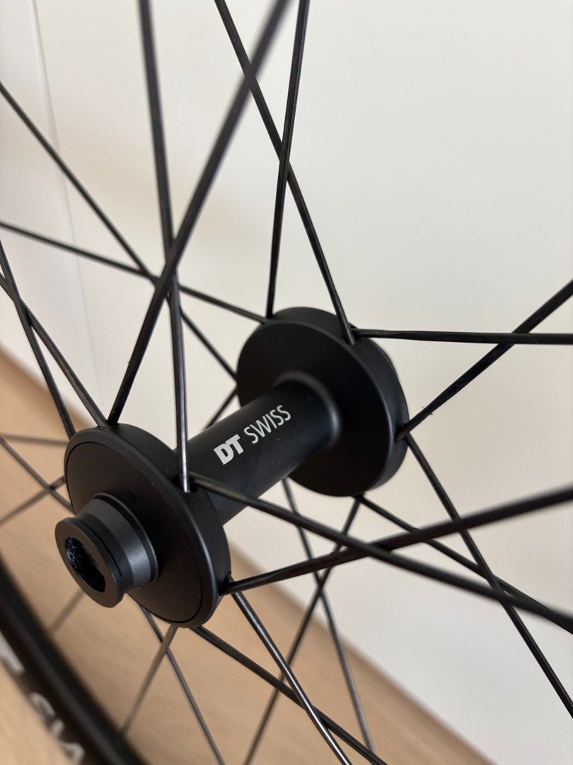 DT Swiss ERC 1400 Spline 45 Wheelset, 運動產品, 單車及配件, 單車- Carousell