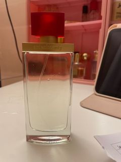 (Category: ) located in . Submitted by store.prelovedaf (Listing ID 1407306490, Image 1). Description: .