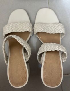 （分類：）位於 。 由 eshdatyouu 提交（商品編號 1407323753，圖片 1）。簡介： 。