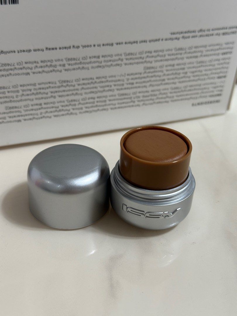 Issy & Co. Creme Heat Stick Bronzer - Burn (Category: Makeup) located in Manila. Submitted by trustyyshop (Listing ID 1407330243, Image 1). Description: only used it to swatch for around two times just bought this on orange app on nov 30. 2025 rfs-shade is too dark for me.