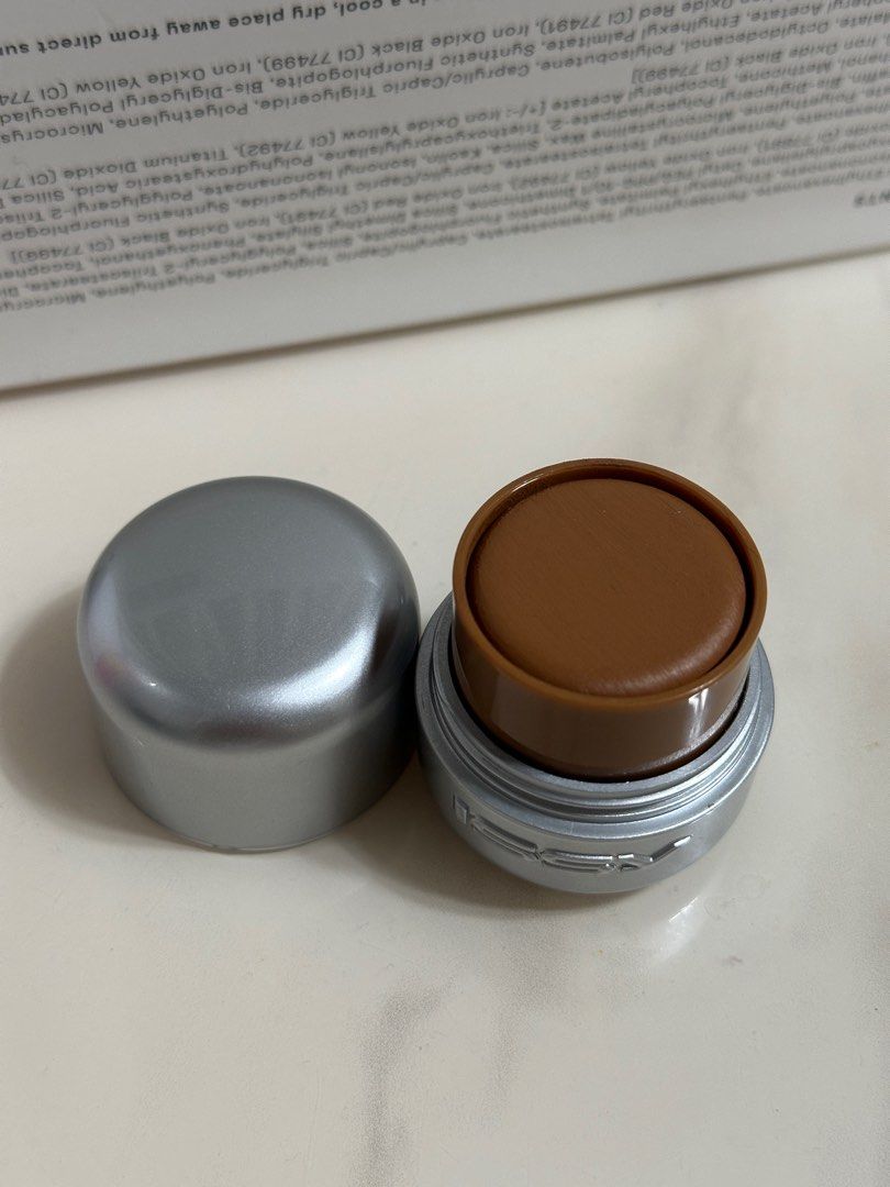 Issy & Co. Creme Heat Stick Bronzer - Burn (Category: Makeup) located in Manila. Submitted by trustyyshop (Listing ID 1407330243, Image 2). Description: only used it to swatch for around two times just bought this on orange app on nov 30. 2025 rfs-shade is too dark for me.
