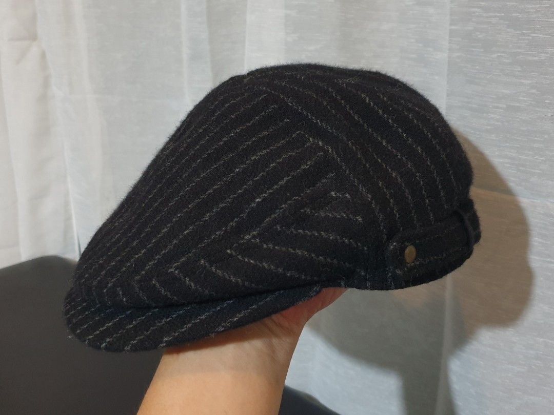 Jeff Banks London Ascot Flat Hat (Category: Caps & Hats) located in Quezon City. Submitted by WasalakTwo (Listing ID 1407367123, Image 3). Description: Bought in Japan High quality Goodcondition Still presentable Medium 56.5cm Open for delivery nationwide.