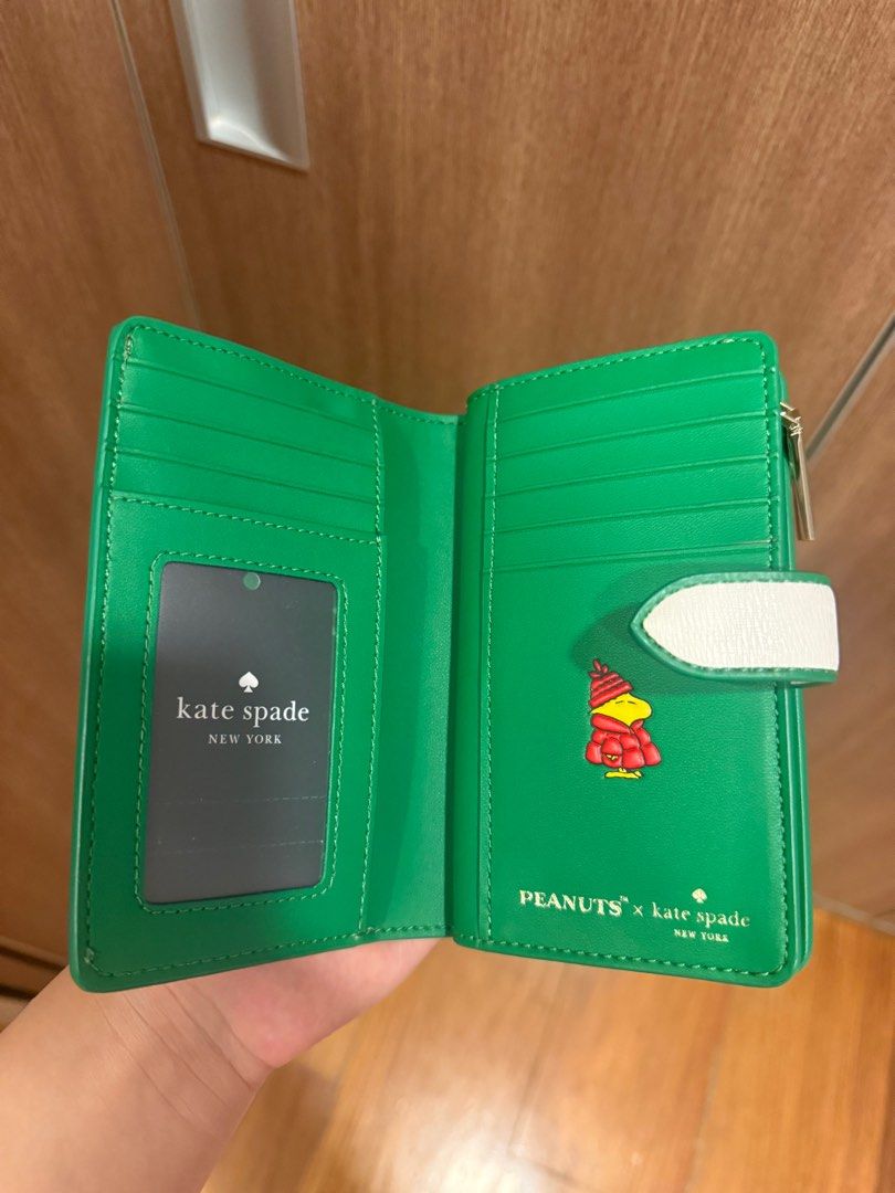 Kate Spade x Snoopy Bifold Wallet (Category: Wallets & Card holders) located in Bacacay. Submitted by hellogamer629 (Listing ID 1407330366, Image 2). Description: Kate Spade x Peanuts Snoopy Bifold Wallet Brand New Includes Dustbag and Kate Spade Paper Bag Loaction: QC, Pasig, Mandaluyong MOP: Gcash.