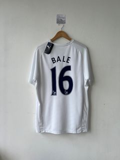 (Category: ) located in . Submitted by sundayfootballshirts.my (Listing ID 1407347802, Image 1). Description: .