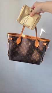(Category: ) located in . Submitted by mitchiel.preloved (Listing ID 1407288400, Image 1). Description: .