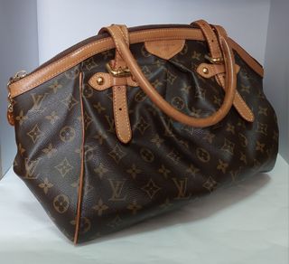 (Category: ) located in . Submitted by stylesouq (Listing ID 1407296001, Image 1). Description: .