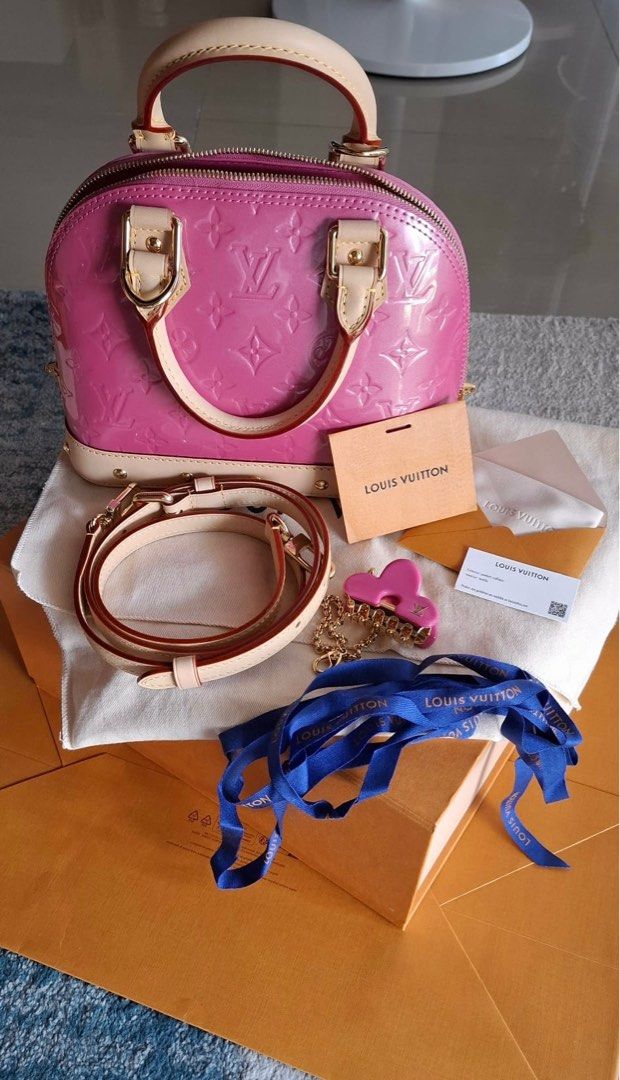 LV Mini Alma (Limited Edition) (Category: Luxury Bags & Wallets) located in Santa Rosa. Submitted by betty.beth (Listing ID 1407192999, Image 1). Description: LV Mini Alma (Limited Edition) Comes with dust bag,box and paper bag 100% authentic!! Disclaimer: not affiliated with any of the brands posted nor intend to infringe Copyright .